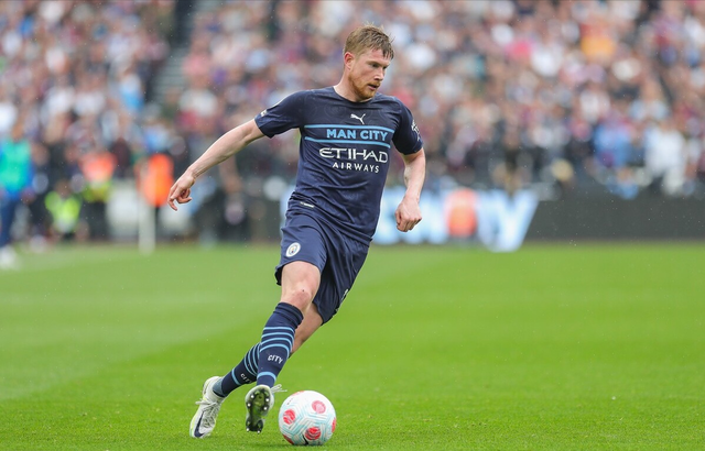 球迷：对方防他像空气一样