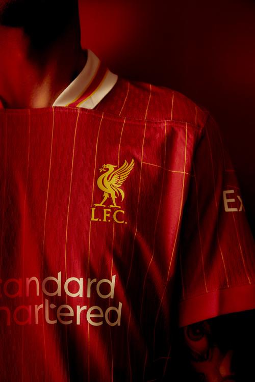 前锋单场双响助球队取胜