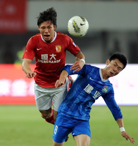 内维尔：顶级联赛中输球是正常现象，阿森纳不应因此慌乱