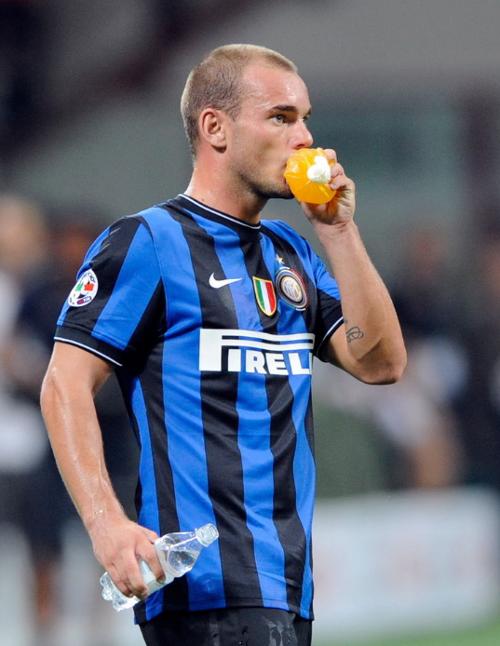 TA：如果维尔贝克继续保持出色状态，他可以担任凯恩的替补