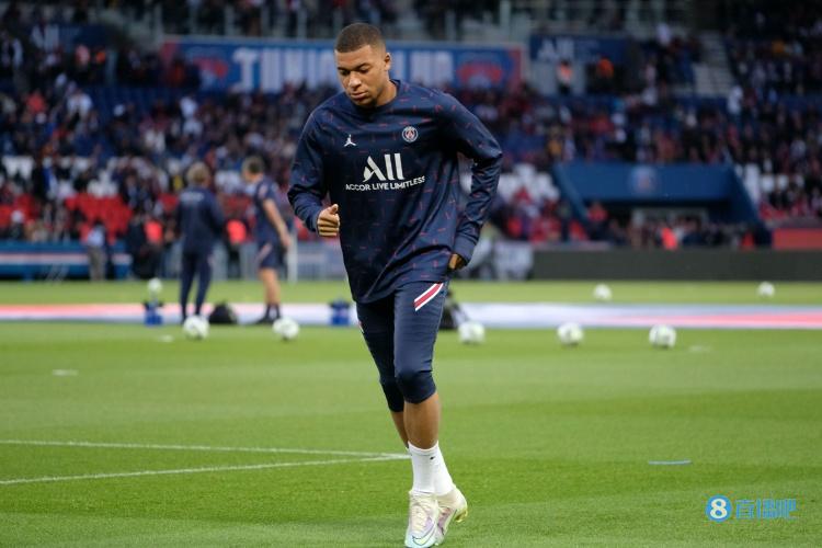 埃切韦里冬窗回河床？记者：经纪人和曼城都没有进行相关讨论