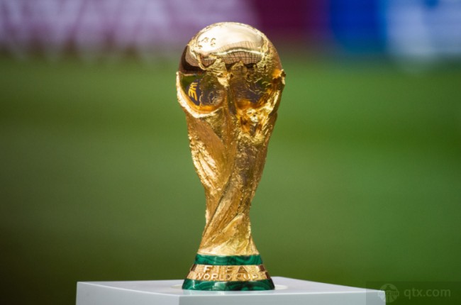 都体：尤文对洛博特卡感兴趣，但他更愿意接受来自国外的报价